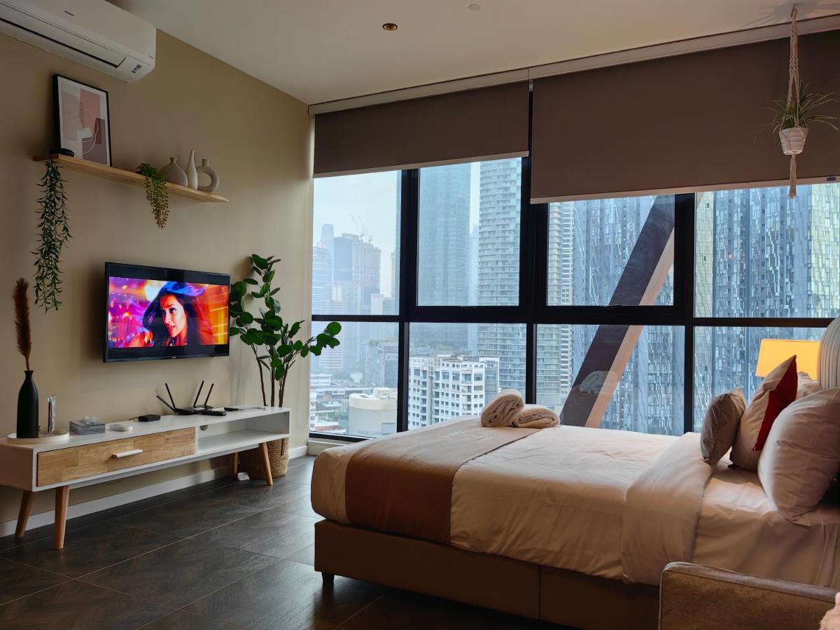 Scarletz Suites Klcc By De Harlequins Guesthouse Kuala Lumpur Exterior foto